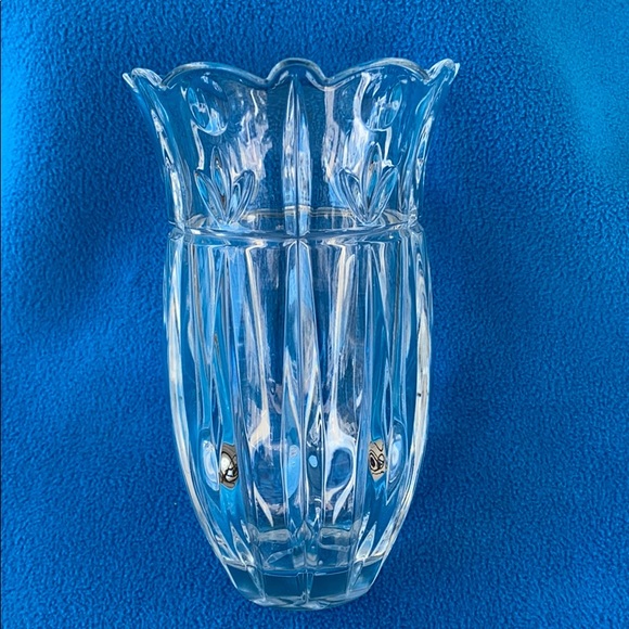 Other - Crystal Heavy Tulip Flower Garden Vase Vintage